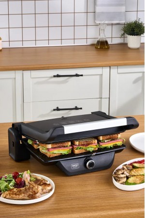 Karaca Gastro Classic Izgara ve Tost Makinesi Matte Black 6 Dilim…