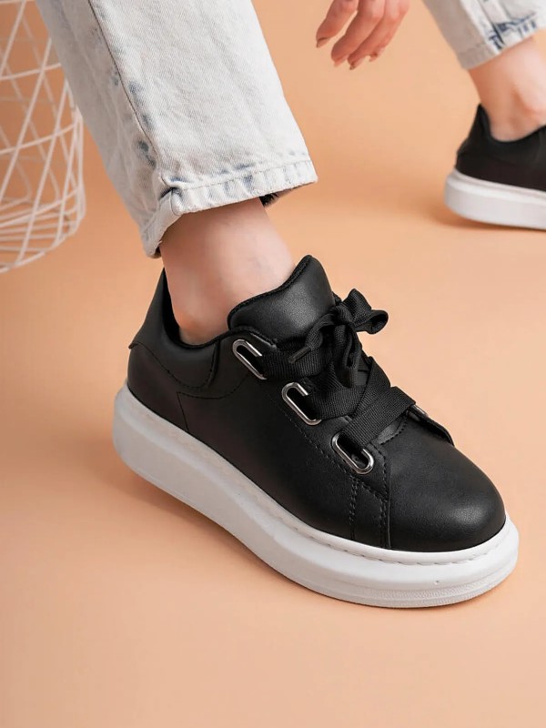 Luis a Costa LC105 Siyah Cilt Beyaz Taban Kadın Sneaker…