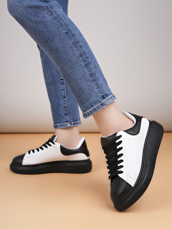 Luis a Costa LC109 Beyaz Siyah Cilt Siyah Taban Kadın Sneaker