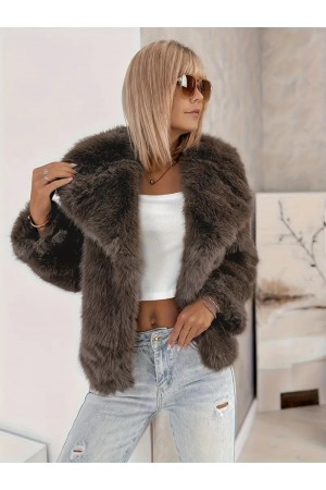 Kısa Kışlık Ceket - Yapay Kürk Detay… Kısa Kışlık Ceket - Yapay Kürk Detay…