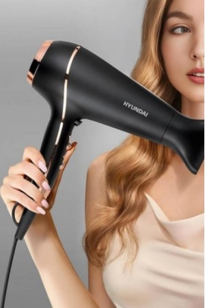 Saç Kurutma Makinesi - 3 Sıcaklık Seviyeli…